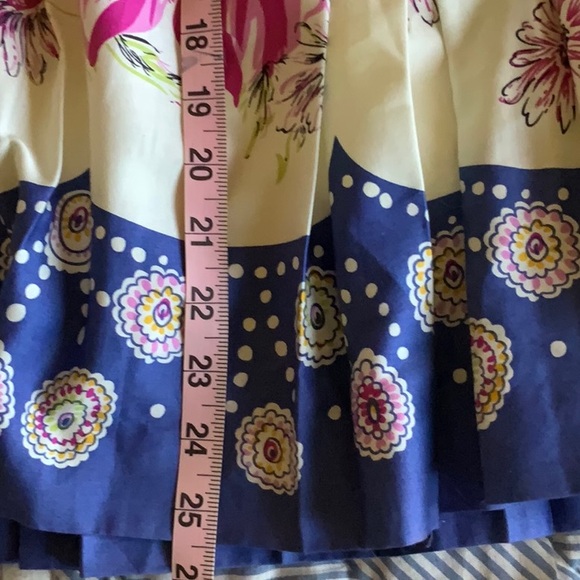 Odille from Anthropologie cotton skirt, size 6 - Picture 3 of 7